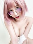 萬狼求檔OnlyFans斯文眼鏡反差小姐姐【deerlong】私拍合集,極品中的極品天生的肉便器,純情少女展現精湛口活兒口爆吞精