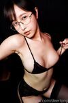 萬狼求檔OnlyFans斯文眼鏡反差小姐姐【deerlong】私拍合集,極品中的極品天生的肉便器,純情少女展現精湛口活兒口爆吞精
