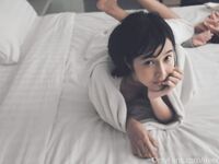 萬狼求檔OnlyFans斯文眼鏡反差小姐姐【deerlong】私拍合集,極品中的極品天生的肉便器,純情少女展現精湛口活兒口爆吞精