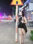 OF可欲可甜，萝莉娃娃脸，肉感福利姬【Nyanchan2k3】新作，6分钟，户外公园捆绑自慰露出放尿