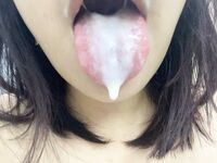 OF可欲可甜，萝莉娃娃脸，肉感福利姬【Nyanchan2k3】新作，6分钟，户外公园捆绑自慰露出放尿