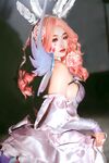 OF可欲可甜，萝莉娃娃脸，肉感福利姬【Nyanchan2k3】新作，6分钟，户外公园捆绑自慰露出放尿