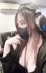 OF可欲可甜，萝莉娃娃脸，肉感福利姬【Nyanchan2k3】新作，6分钟，户外公园捆绑自慰露出放尿