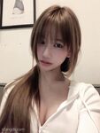 抖音反差女神『宥子oct9』最新定制道具自慰，风骚气质高挑身材男人看了就想侵犯穷人女神富人玩物精盆（2）