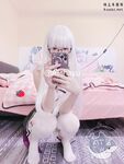 AT Shark– NO.024 White Silk Maid