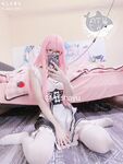 AT Shark– NO.024 White Silk Maid