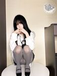 AT Shark–NO.037 Vacuum Gray Tights