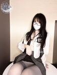 AT Shark–NO.037 Vacuum Gray Tights