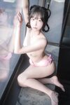 韩国人气模特｢Yeha&Hina｣双女全裸出镜相互玩弄淫水湿透骚丁小穴呼之欲出
