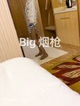 顶尖字母圈调教大神『Big烟枪』圈养各种妹子多种方式侮辱责罚刺激十足！女神排队当性奴想怎么玩就怎么玩上
