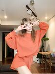 【頂級女模】OnlyFans天然巨乳女神，號稱第一美臀【渡辺萬美】視圖福利，一對車大燈又軟又彈