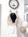 推特亂倫大神『我的侄女叫小夕』白嫩00後小侄女被壞叔叔操成小母狗，超頂身材極度淫騷 聲音甜美 下
