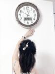 推特亂倫大神『我的侄女叫小夕』白嫩00後小侄女被壞叔叔操成小母狗，超頂身材極度淫騷 聲音甜美 下