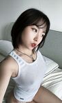 外国人と結婚したアジアの若い女性、エロいパーティー、コンドームなしで指マン猫オナニー、非常にふしだらな
