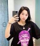 外国人と結婚したアジアの若い女性、エロいパーティー、コンドームなしで指マン猫オナニー、非常にふしだらな