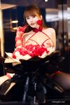 顶级身材诱惑，高颜值极品嫩母狗私拍，烈焰玫瑰，巨乳肥臀