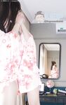 超嫩合法小母狗萝莉『LepALuli2kVN』被主人爸爸拽着双马尾后入，无毛小嫩穴被大肉棒塞满