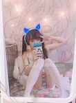 超嫩合法小母狗萝莉『LepALuli2kVN』被主人爸爸拽着双马尾后入，无毛小嫩穴被大肉棒塞满