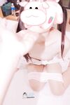超嫩合法小母狗萝莉『LepALuli2kVN』被主人爸爸拽着双马尾后入，无毛小嫩穴被大肉棒塞满