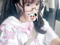 推特极品白虎萝莉『kitty不吃鱼』一字马紫薇被男主调教啪啪乖的狠！超嫩可爱人形小母狗被操的叫爸爸下