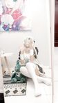 推特极品白虎萝莉『kitty不吃鱼』一字马紫薇被男主调教啪啪乖的狠！超嫩可爱人形小母狗被操的叫爸爸下