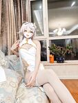 推特极品白虎萝莉『kitty不吃鱼』一字马紫薇被男主调教啪啪乖的狠！超嫩可爱人形小母狗被操的叫爸爸下