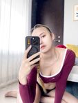 Payudara cantik terbaik dan jalang berbadan sempurna, garis nipis puki merah jambu tanpa rambut, pandangan swafoto seks oral berbayar berskala besar