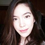 Sinh viên thạc sĩ và tiến sĩ Singapore so sánh con đĩ, thích con cặc to, liếm rồi nhét vào lồn, rồi rút ra liếm sạch. Đúng là học vấn càng cao, con gái càng dâm đãng.