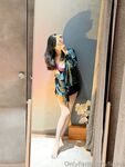 极品身材黑丝少妇，黑丝美腿自慰揉胸