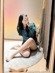 极品身材黑丝少妇，黑丝美腿自慰揉胸