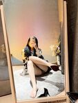 极品身材黑丝少妇，黑丝美腿自慰揉胸
