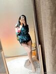 极品身材黑丝少妇，黑丝美腿自慰揉胸