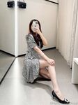 极品身材黑丝少妇，黑丝美腿自慰揉胸