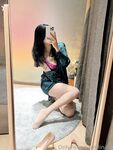 极品身材黑丝少妇，黑丝美腿自慰揉胸