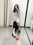 极品身材黑丝少妇，黑丝美腿自慰揉胸