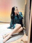 极品身材黑丝少妇，黑丝美腿自慰揉胸