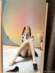 极品身材黑丝少妇，黑丝美腿自慰揉胸