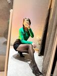 极品身材黑丝少妇，黑丝美腿自慰揉胸