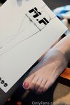 极品身材黑丝少妇，黑丝美腿自慰揉胸