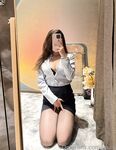 极品身材黑丝少妇，黑丝美腿自慰揉胸