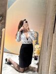 极品身材黑丝少妇，黑丝美腿自慰揉胸