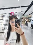 Seorang gadis junior dari kolej tertentu menipu teman lelaki jarak jauhnya selama beberapa tahun. Dia dilatih secara persendirian dan dikutuk oleh seorang lelaki generasi kedua yang kaya. Kemudian, dia dibuang oleh lelaki kaya itu dan berpisah dengannya.