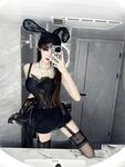 超美貌と完璧なスタイルを持つ女子大生の女神は、金持ちの言いなりの小悪魔。まさに完璧なガンラックだ