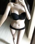 超美貌と完璧なスタイルを持つ女子大生の女神は、金持ちの言いなりの小悪魔。まさに完璧なガンラックだ