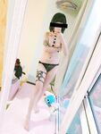 極品精神小妹，乳頭還穿著乳釘，陰唇釘著陰環，摳逼自慰 放尿特寫