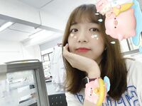 清純校服JK女大學生，人前是個超級乖巧的小甜妹，在床上被男友調教成反差母狗，簡直不要太騷