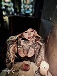 Tatu liar, cincin yin yang mendominasi, selebriti Internet bernilai tinggi, badan sempurna, klip kebajikan bocor, lihat sahaja