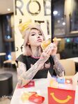 Tatu liar, cincin yin yang mendominasi, selebriti Internet bernilai tinggi, badan sempurna, klip kebajikan bocor, lihat sahaja