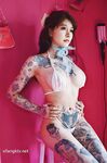 Tatu liar, cincin yin yang mendominasi, selebriti Internet bernilai tinggi, badan sempurna, klip kebajikan bocor, lihat sahaja