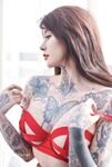Tatu liar, cincin yin yang mendominasi, selebriti Internet bernilai tinggi, badan sempurna, klip kebajikan bocor, lihat sahaja
